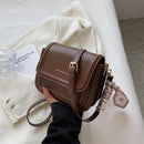 Veneza Classic | Bolsa de Ombro Clássica com Lenço Agradável