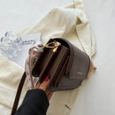 Veneza Classic | Bolsa de Ombro Clássica com Lenço Agradável