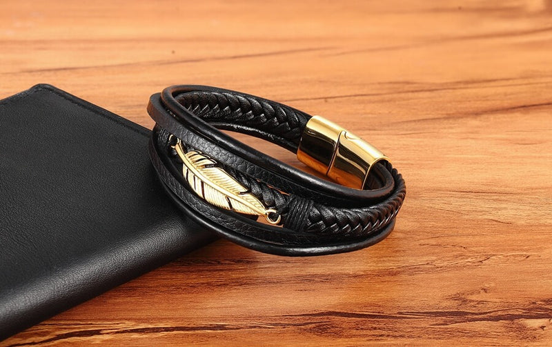 Pulseira Veyron | Pena de Aço & Couro Multicamadas