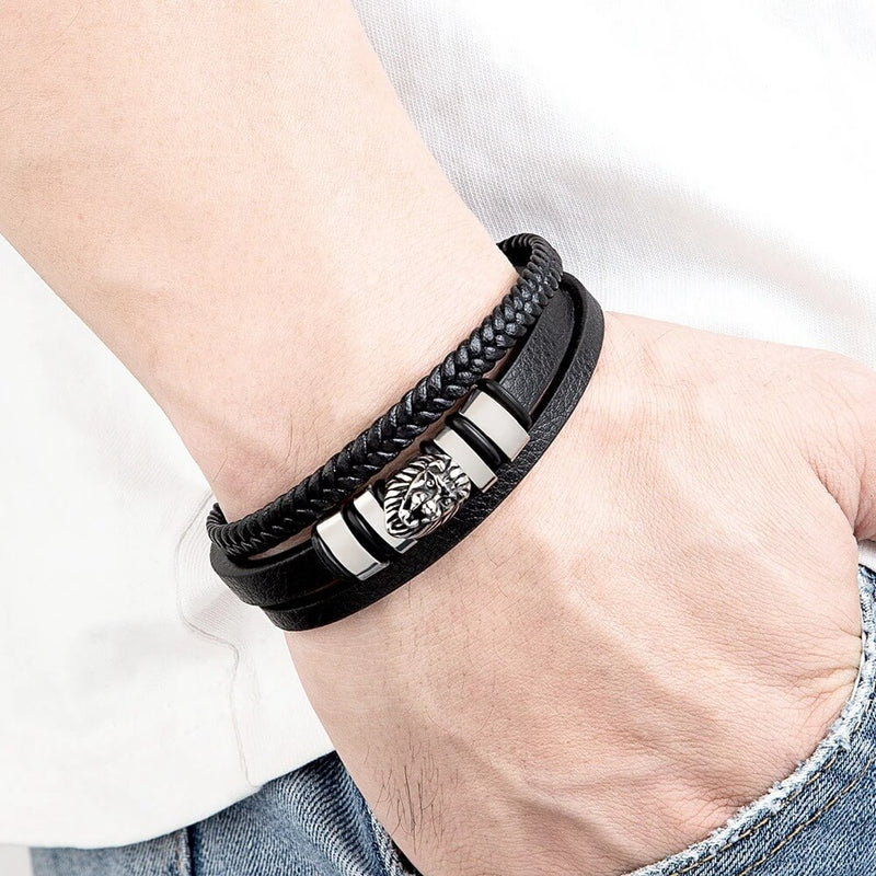 Pulseira Dominus | Leão de Aço & Couro Triplo