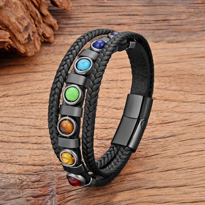 Pulseira Elementus | Couro Trançado & Contas em Arco-Íris
